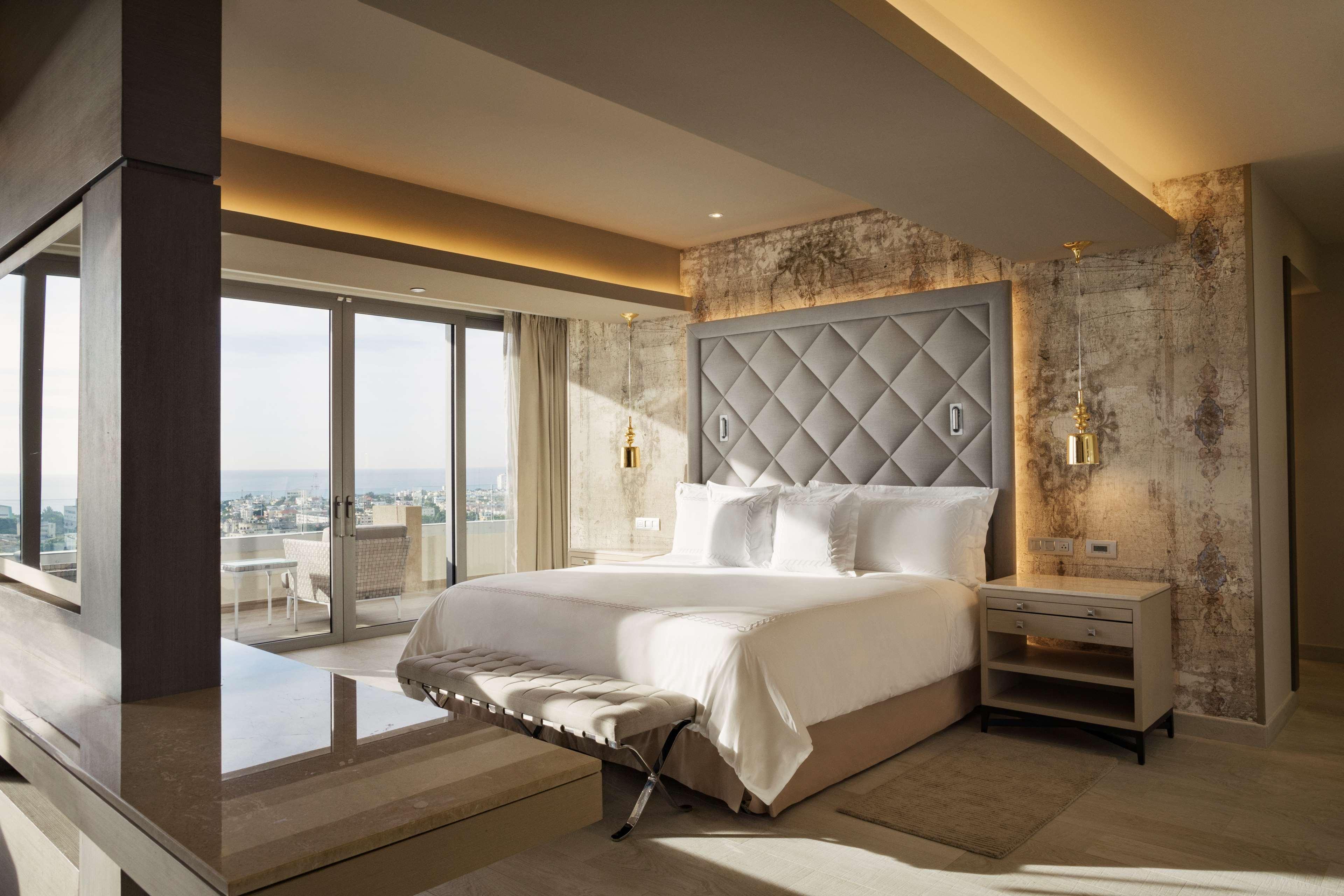 El Embajador, A Royal Hideaway Hotel Санто Доминго Екстериор снимка A bedroom at the Four Seasons Hotel