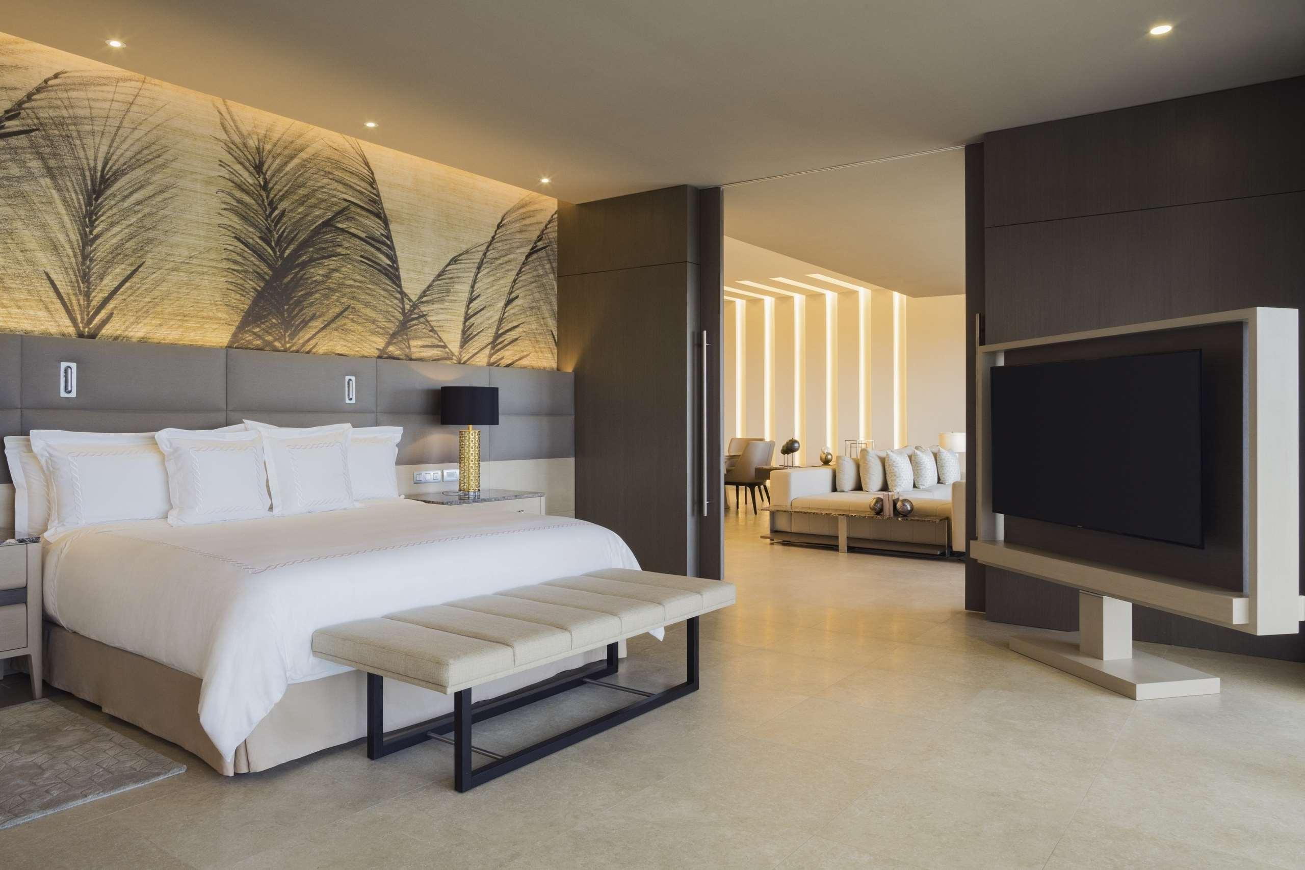 El Embajador, A Royal Hideaway Hotel Санто Доминго Екстериор снимка A bedroom at the hotel