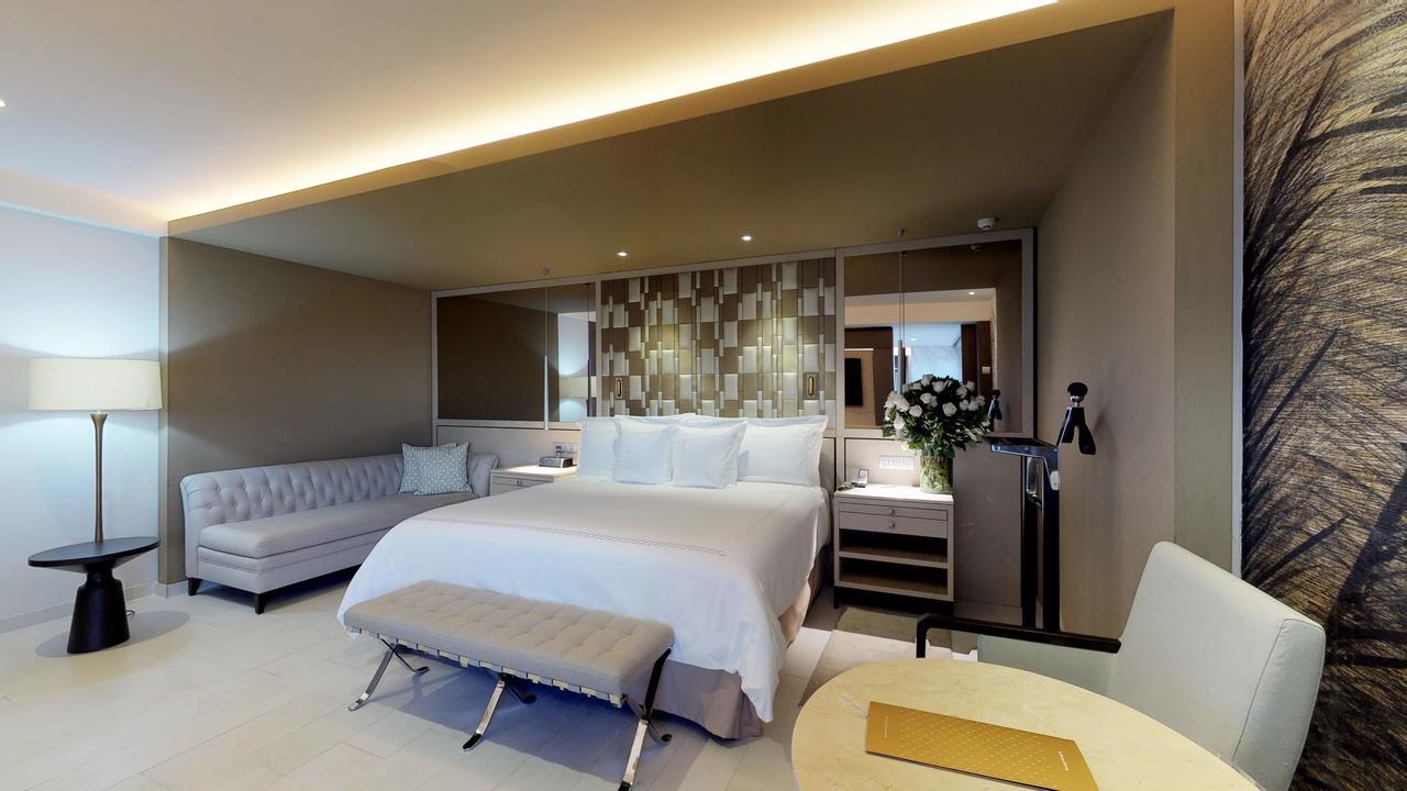 El Embajador, A Royal Hideaway Hotel Санто Доминго Екстериор снимка Deluxe Room
